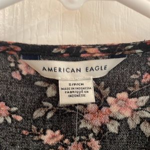 American Eagle SET: Floral Crop Top + Flowy Pant Set